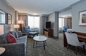 DoubleTree by Hilton Hotel West Edmonton
