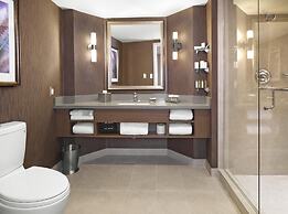 DoubleTree by Hilton Hotel West Edmonton