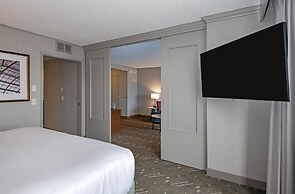 DoubleTree by Hilton Hotel West Edmonton