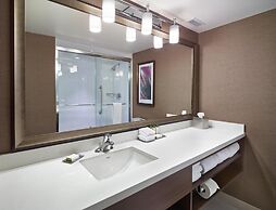 DoubleTree by Hilton Hotel West Edmonton
