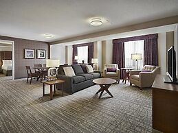 DoubleTree by Hilton Hotel West Edmonton