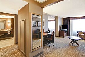 DoubleTree by Hilton Hotel West Edmonton