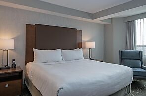 DoubleTree by Hilton Hotel West Edmonton