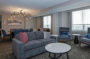 DoubleTree by Hilton Hotel West Edmonton