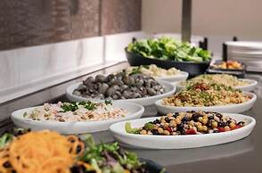 DoubleTree by Hilton Hotel West Edmonton