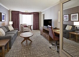 DoubleTree by Hilton Hotel West Edmonton