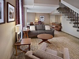 DoubleTree by Hilton Hotel West Edmonton