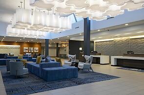 DoubleTree by Hilton Hotel West Edmonton