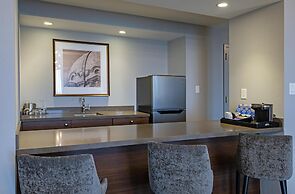 DoubleTree by Hilton Hotel West Edmonton