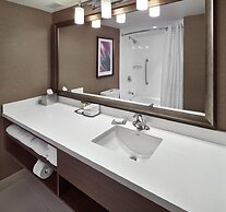 DoubleTree by Hilton Hotel West Edmonton