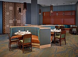 DoubleTree by Hilton Hotel & Conference Centre Regina