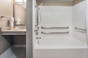 Baymont by Wyndham Brooklyn Center