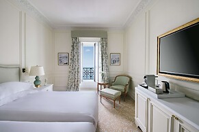 Hôtel du Palais Biarritz, in The Unbound Collection by Hyatt