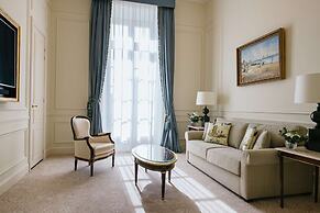 Hôtel du Palais Biarritz, in The Unbound Collection by Hyatt