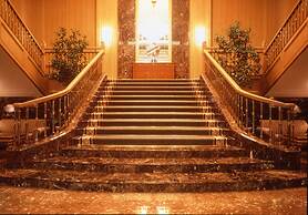 Okura Akademia Park Hotel