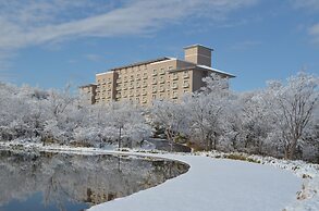 Okura Akademia Park Hotel