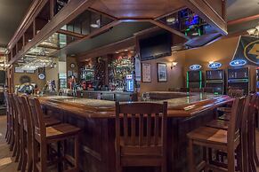 Four Points by Sheraton Edmonton South