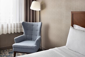 Four Points by Sheraton Edmonton South