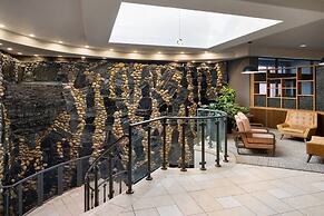 Four Points by Sheraton Edmonton South