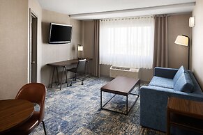 Four Points by Sheraton Edmonton South