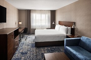 Four Points by Sheraton Edmonton South