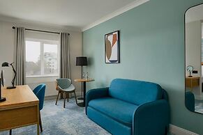 Waterford Marina Hotel