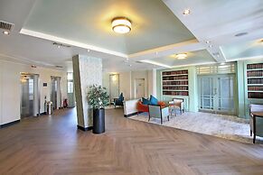 Waterford Marina Hotel