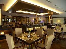 The Sunan Hotel Solo