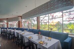 The Sunan Hotel Solo