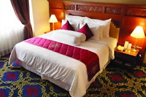 The Sunan Hotel Solo