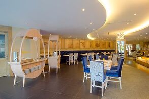 The Sunan Hotel Solo