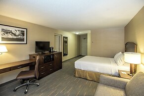 Holiday Inn Lethbridge by IHG