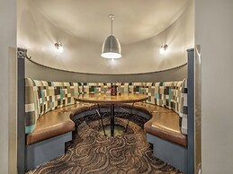 Holiday Inn Lethbridge by IHG