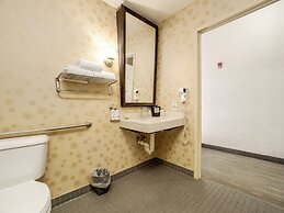 Holiday Inn Lethbridge by IHG