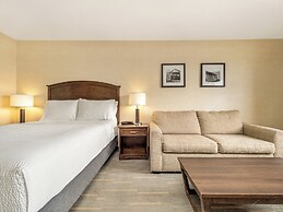 Holiday Inn Lethbridge by IHG