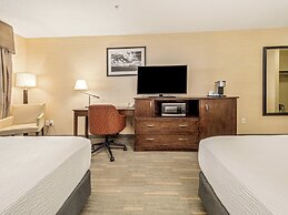 Holiday Inn Lethbridge by IHG