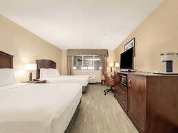 Holiday Inn Lethbridge by IHG