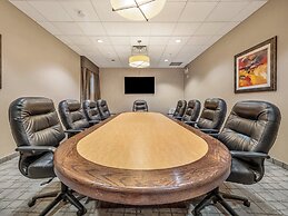 Holiday Inn Lethbridge by IHG