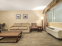 Holiday Inn Lethbridge by IHG