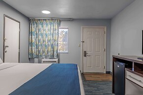 Studio 6 Suites – Flagstaff, AZ