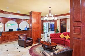 Holiday Inn Express Dallas Medical-Market Center