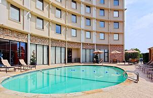 Holiday Inn Express Dallas Medical-Market Center