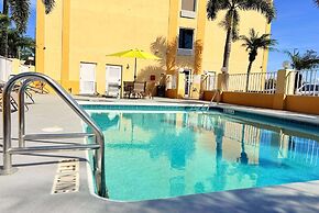 La Quinta Inn & Suites by Wyndham Orlando Universal area