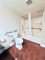 La Quinta Inn & Suites by Wyndham Orlando Universal area