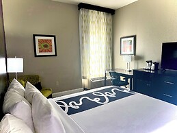 La Quinta Inn & Suites by Wyndham Orlando Universal area