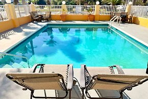 La Quinta Inn & Suites by Wyndham Orlando Universal area