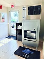 La Quinta Inn & Suites by Wyndham Orlando Universal area