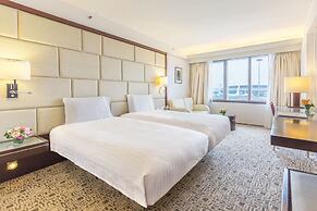 Regal Airport Hotel