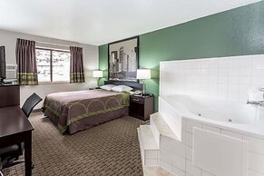 Super 8 by Wyndham Mundelein/Libertyville Area