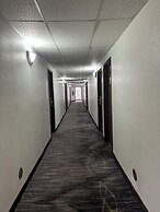 Super 8 by Wyndham Mundelein/Libertyville Area